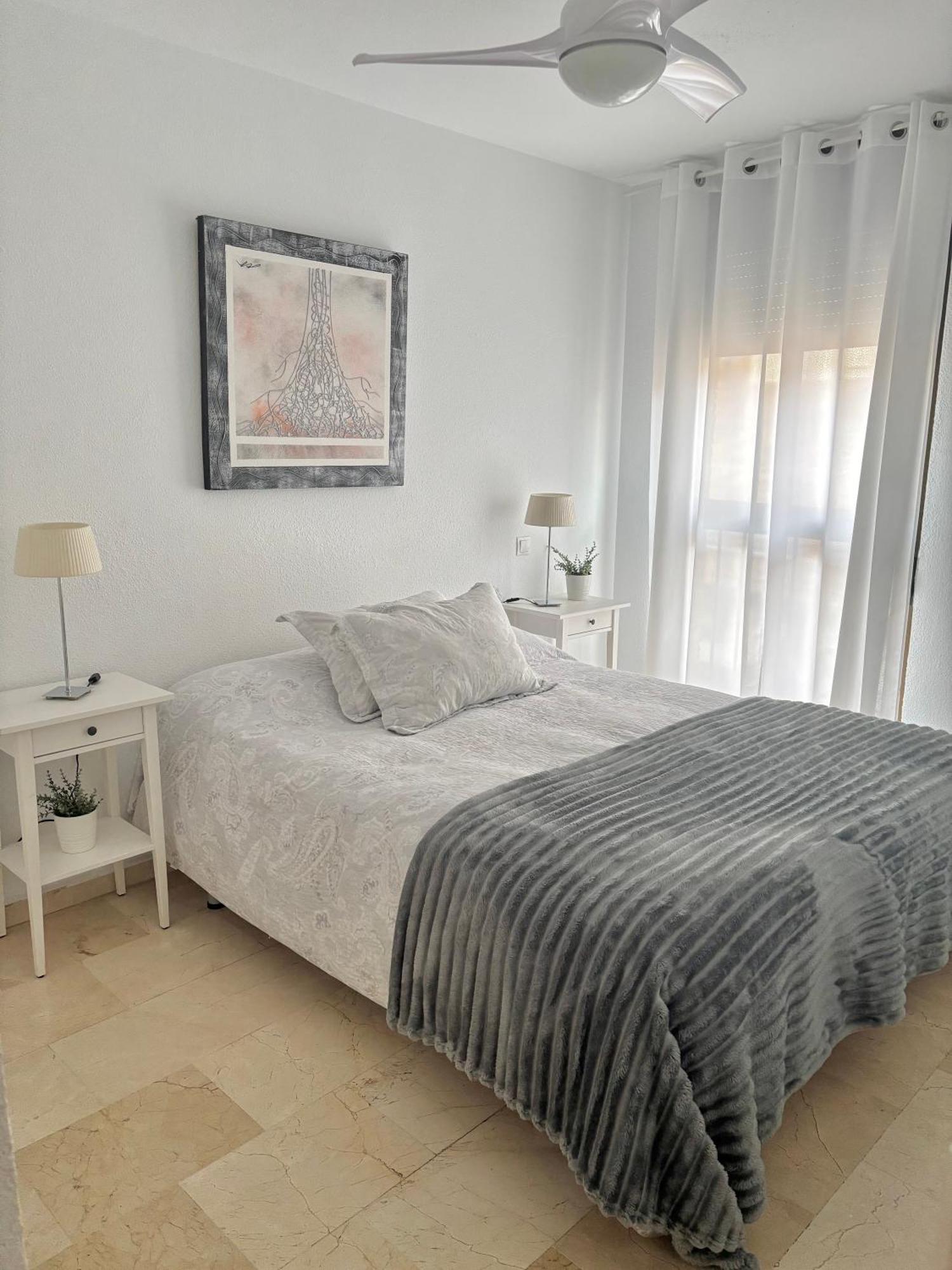 Apartamento Plaza Espana Las Rozas ภายนอก รูปภาพ