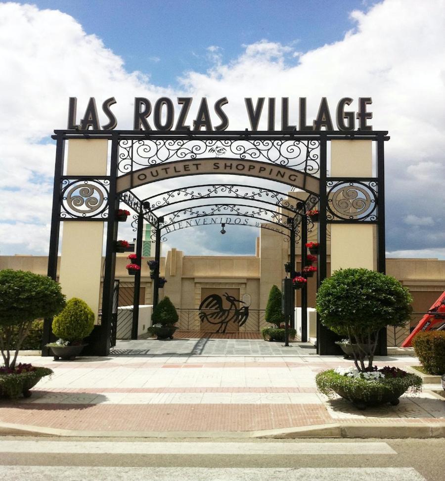 Apartamento Plaza Espana Las Rozas ภายนอก รูปภาพ